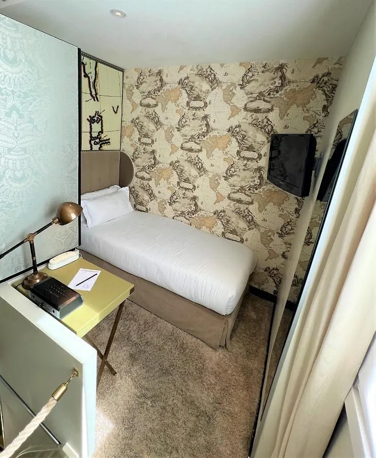 Hotel Du Continent Paris
